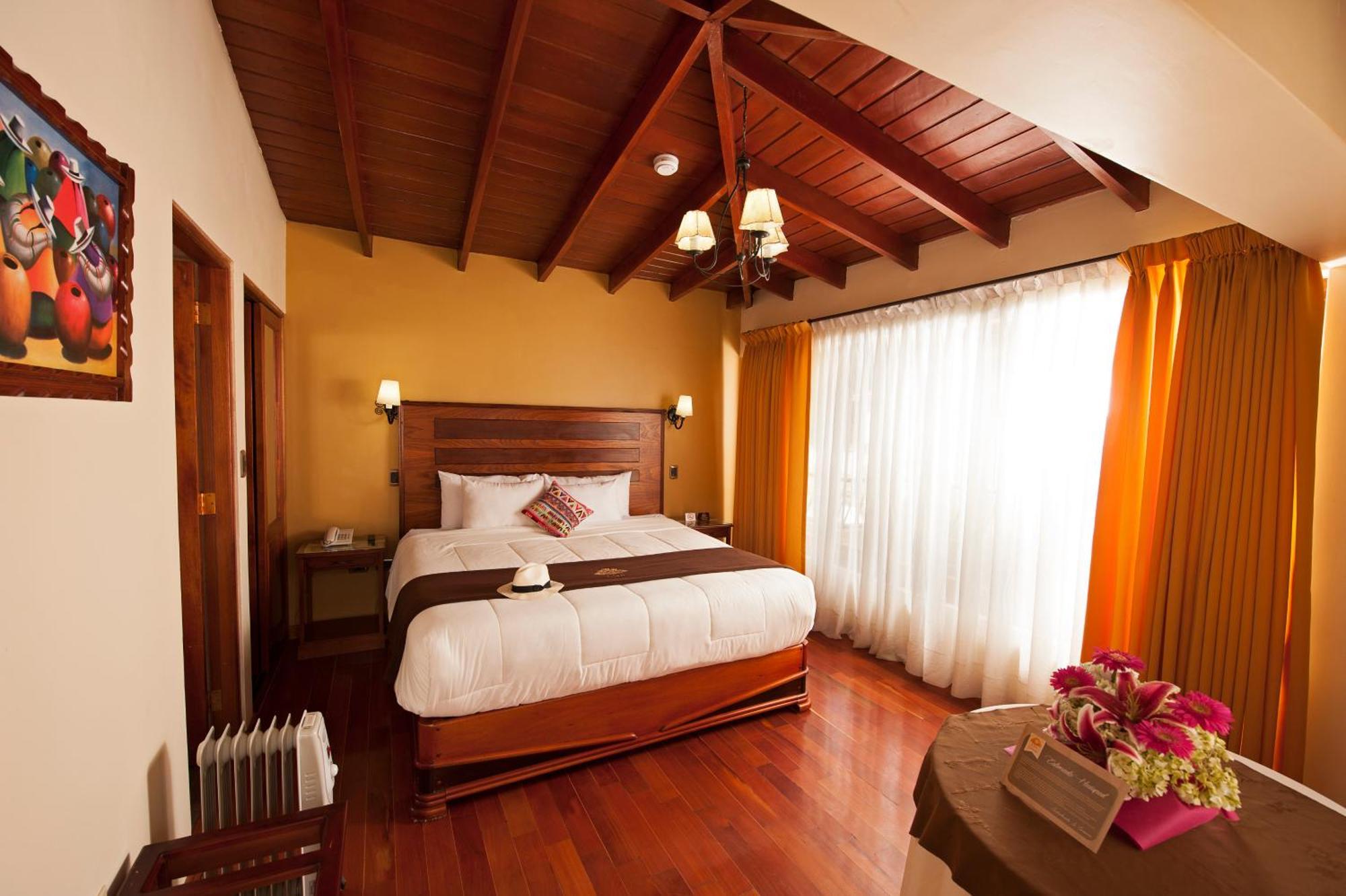 Hotel Mabey Урубамба Екстер'єр фото